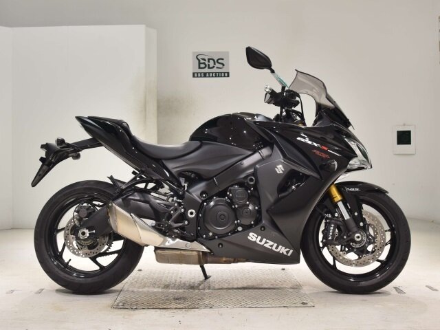Suzuki GSX-S 1000 F