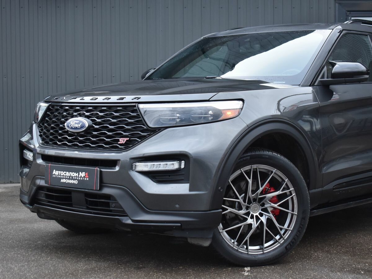 Ford Explorer VI