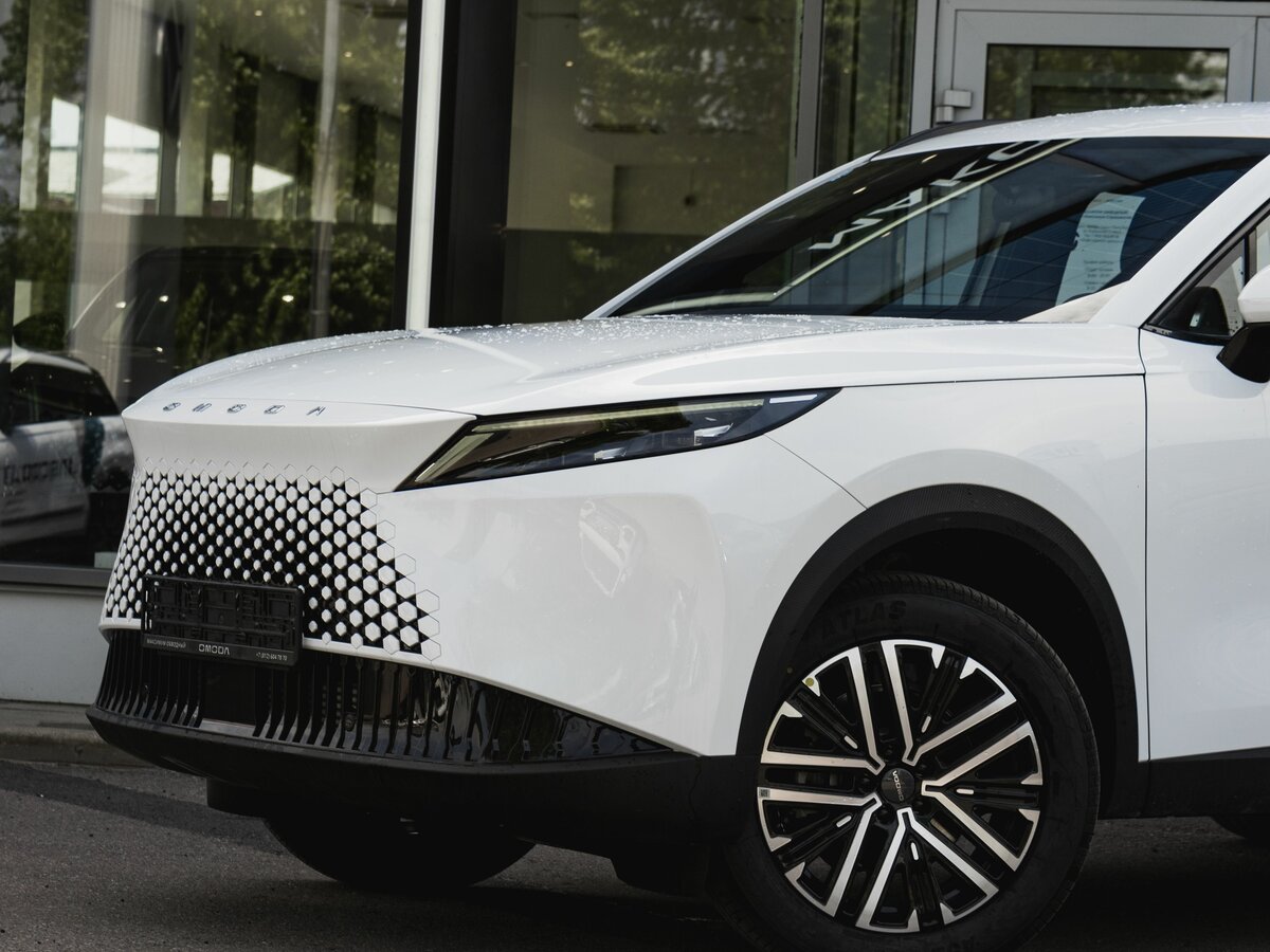 Omoda C7