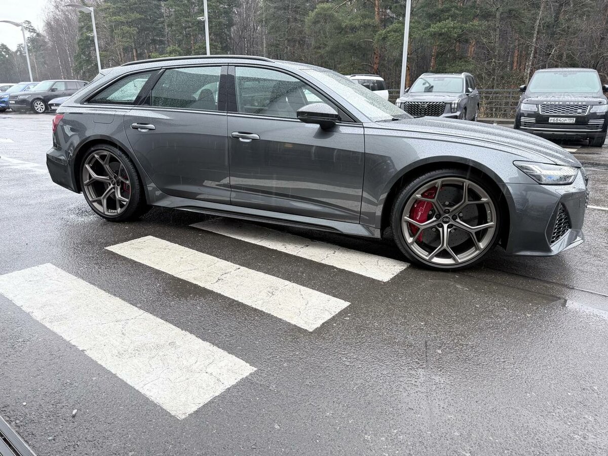 Audi RS 6 performance IV (C8)