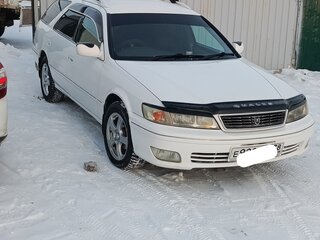 2001 Toyota Mark II Qualis VIII (X100), белый, 630000 рублей, вид 1