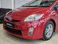 2011 Toyota Prius III (XW30), красный, 999000 рублей - вид 2