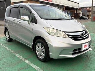 2012 Honda Freed I Рестайлинг, серебристый, 680000 рублей, вид 3