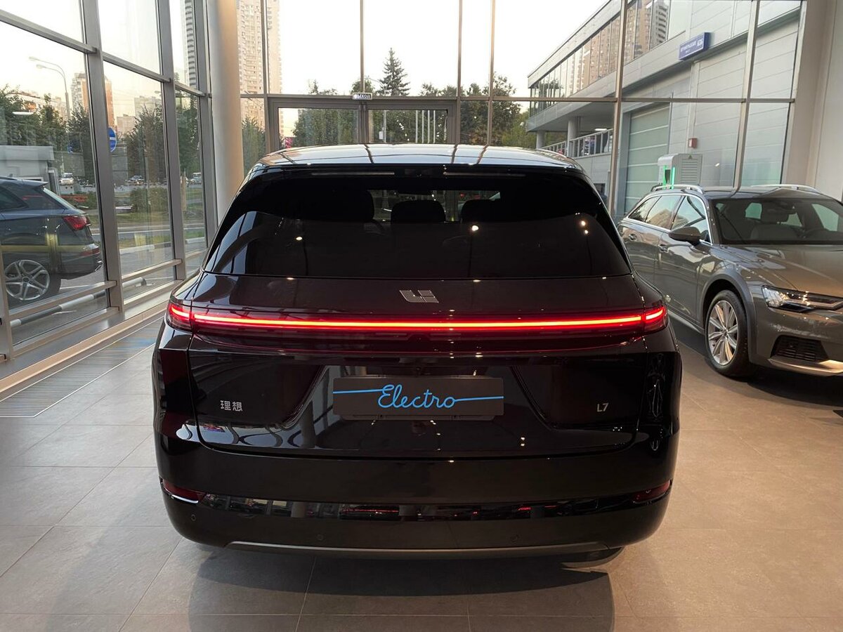 Li Auto (Lixiang) L7 52.3 kWh I Рестайлинг