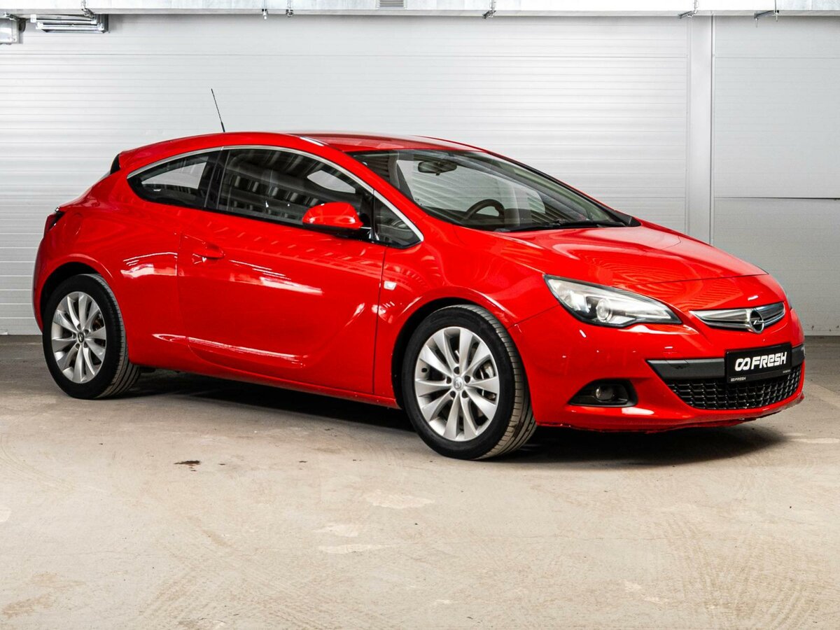 Opel Astra GTC J Рестайлинг