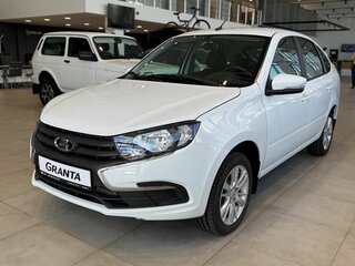 2026 Lada (ВАЗ) Granta I Рестайлинг, белый, 1218000 рублей, вид 4