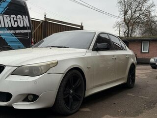 2006 BMW 5 серии 530i V (E60/E61), белый, 1350000 рублей, вид 1