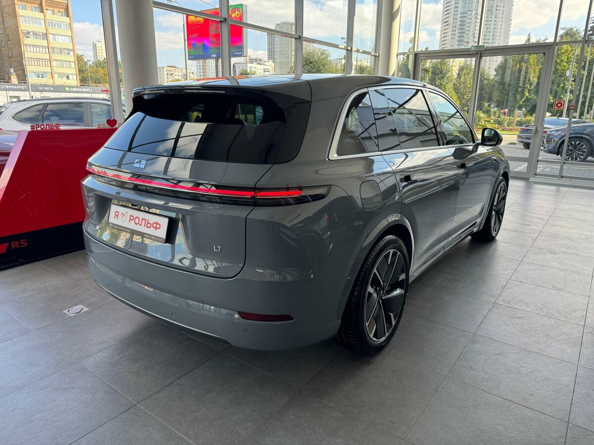 Li Auto (Lixiang) L7 52.3 kWh I Рестайлинг