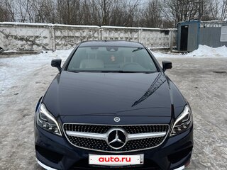 2017 Mercedes-Benz CLS 400 II (C218) Рестайлинг, синий, 5500000 рублей, вид 1
