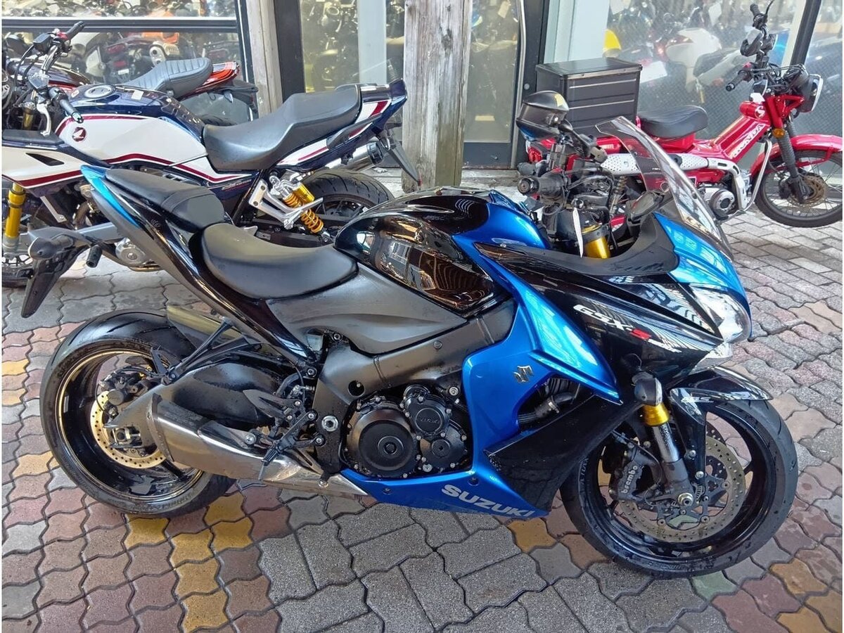 Suzuki GSX-S 1000 F