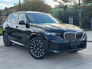 2025 BMW X5 Long 40Li IV (G05/G18) Рестайлинг, чёрный, 11470000 рублей, вид 3