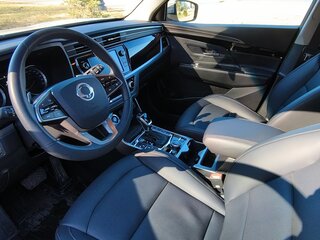 2025 KGM Korando, бежевый, 3500000 рублей, вид 5