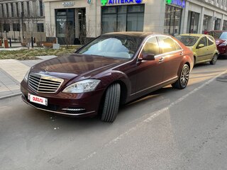 2009 Mercedes-Benz S-Класс 350 V (W221), пурпурный, 2100000 рублей, вид 1