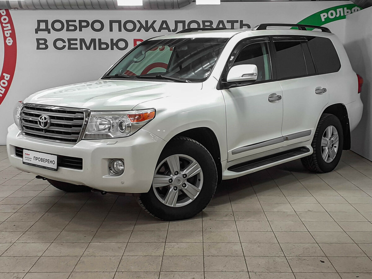 Toyota Land Cruiser 200 Series Рестайлинг 1