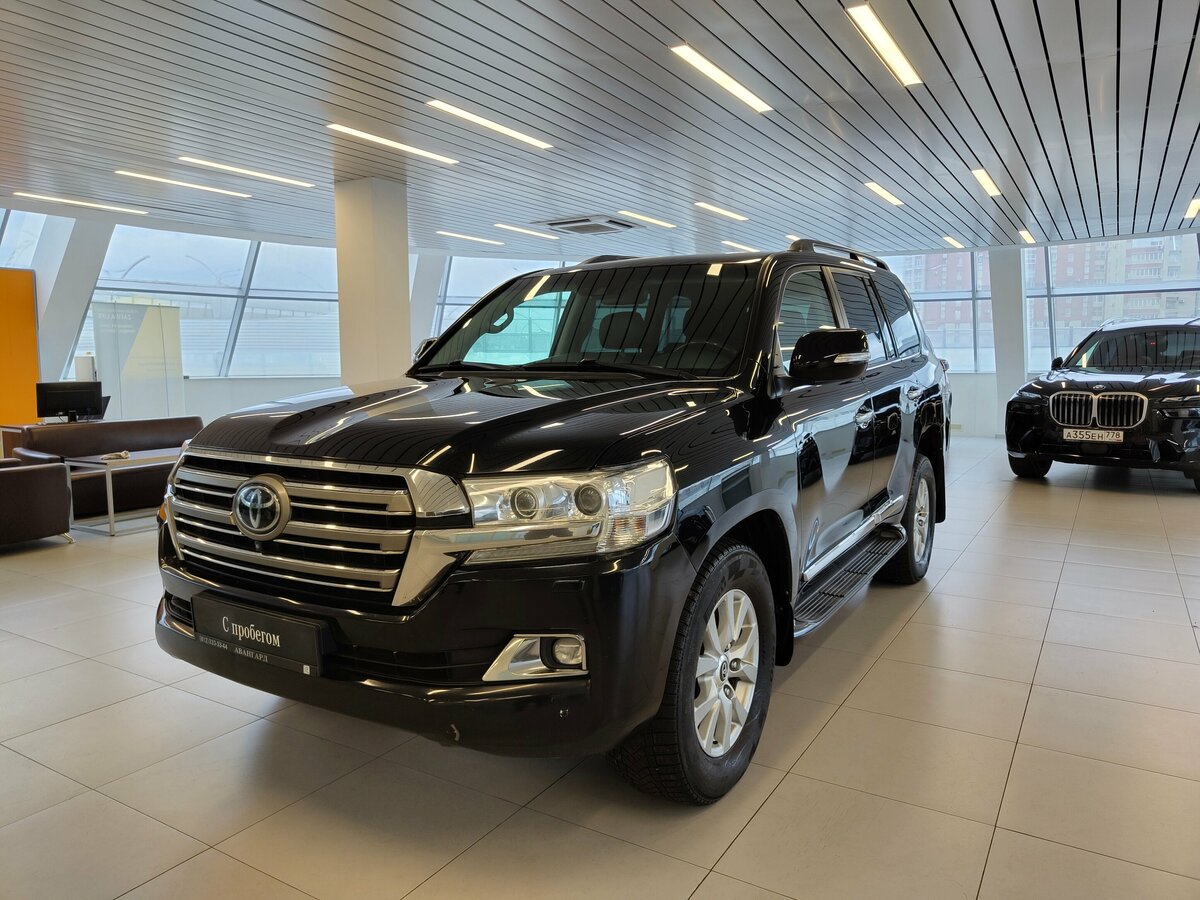 Toyota Land Cruiser 200 Series Рестайлинг 2