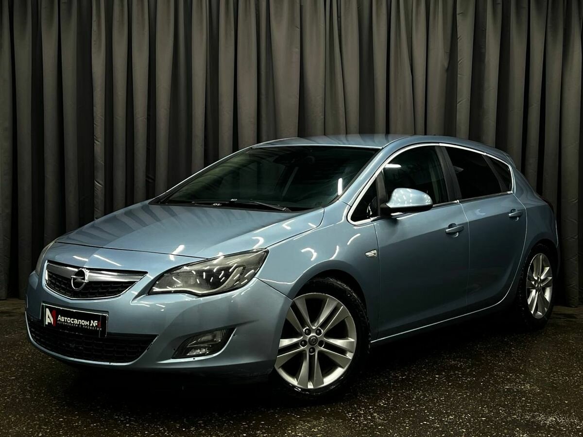 Opel Astra J