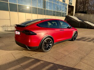 2022 Tesla Model X Plaid I Рестайлинг, красный, 8450000 рублей, вид 2
