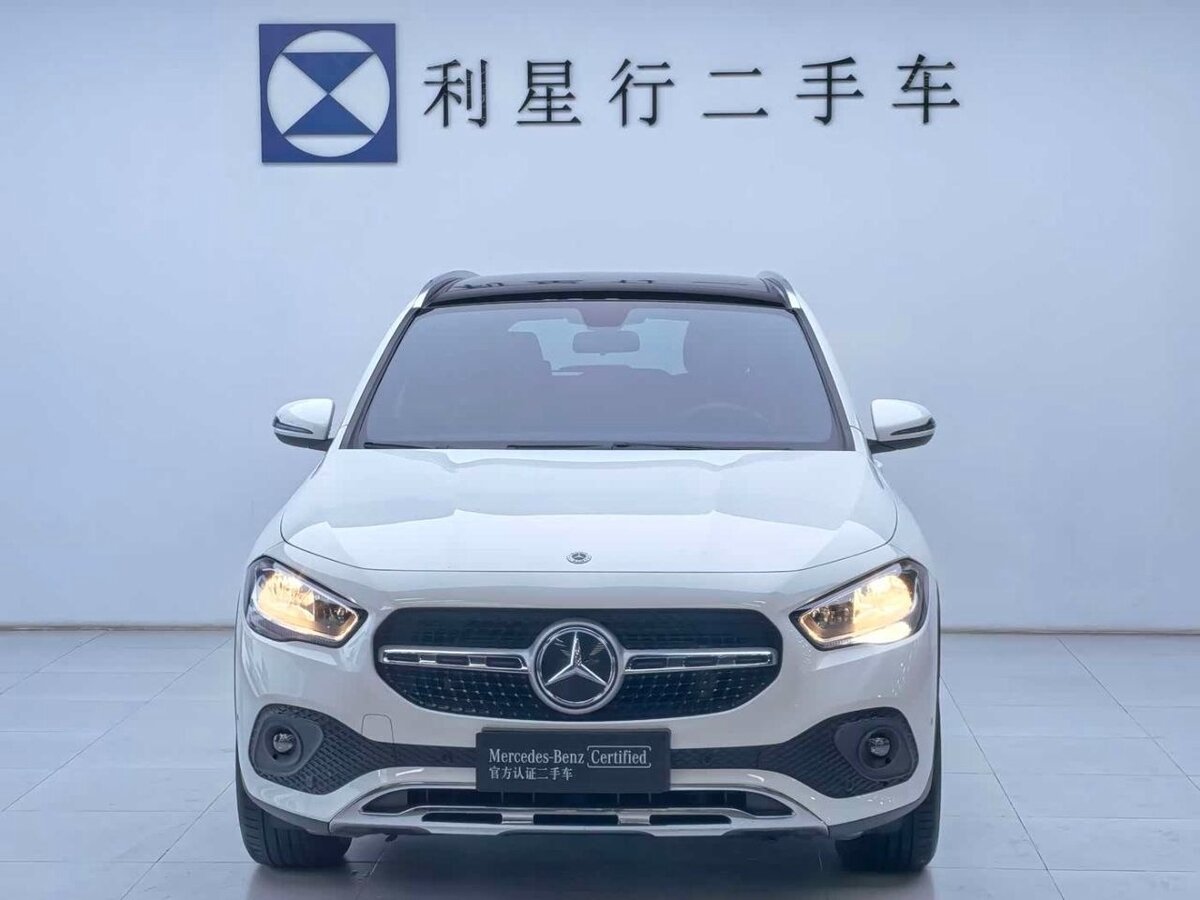 Mercedes-Benz GLA 180 II (H247)
