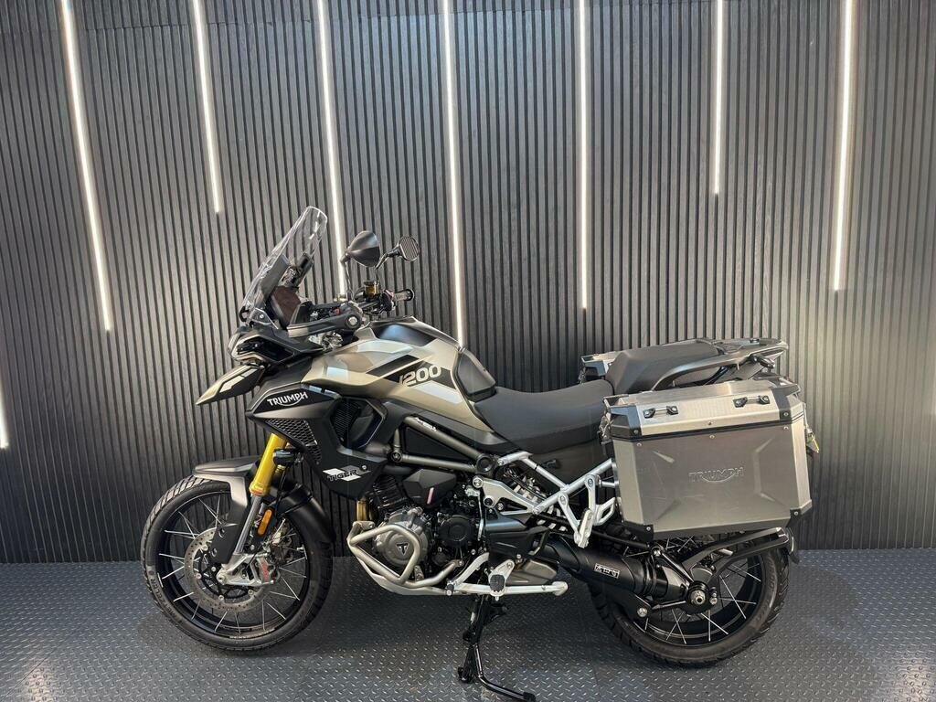 Triumph Tiger 1200