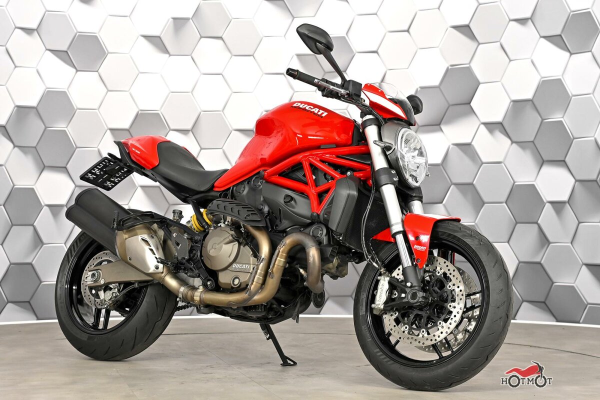 Ducati Monster 821