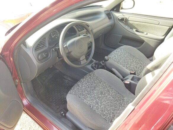 2011 ЗАЗ Chance, красный, 470000 рублей - вид 5