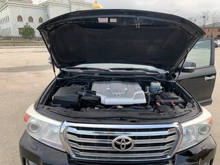2010 Toyota Land Cruiser 200 Series, чёрный, 2780000 рублей, вид 1