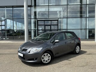 Toyota Auris I