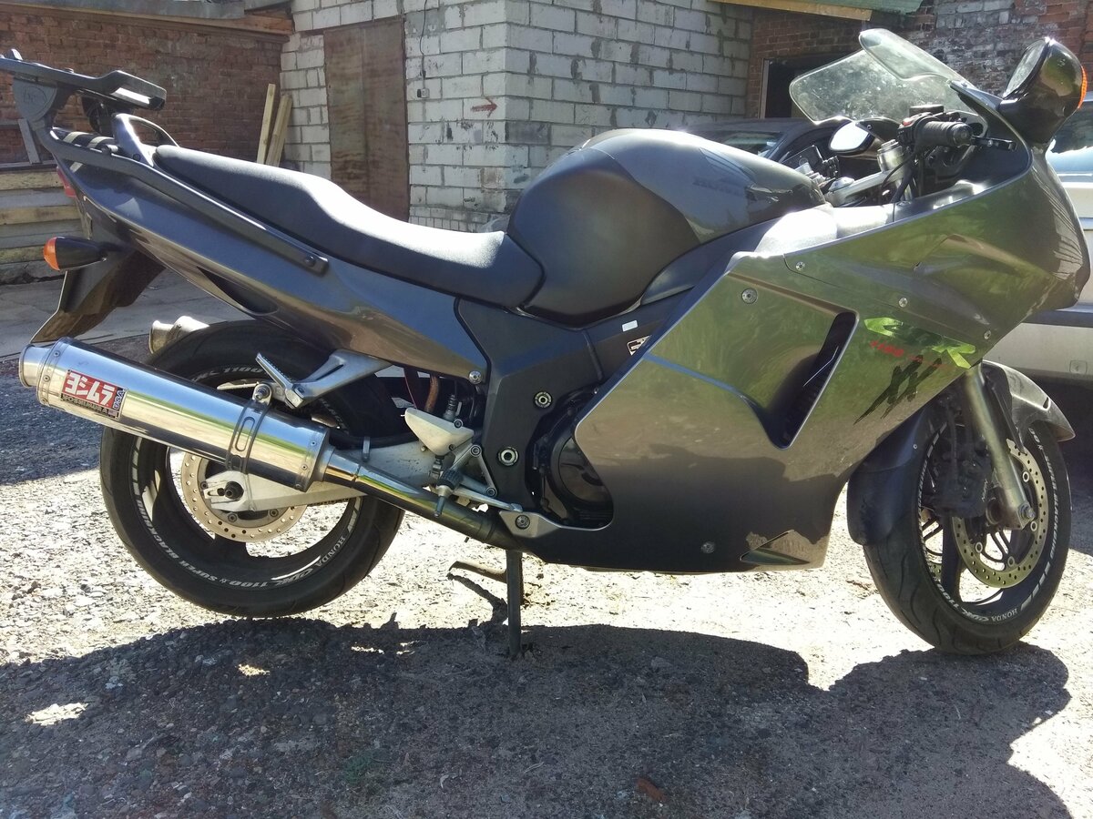 Honda 1100xx расцветки