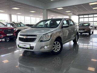 2013 Chevrolet Cobalt II, серебристый, 645000 рублей, вид 1