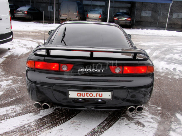 1999 Mitsubishi 3000 GT II, чёрный - вид 3