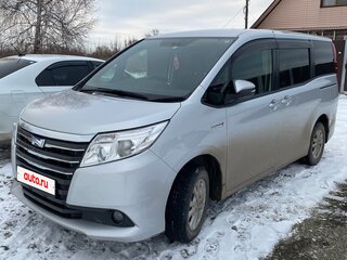 2014 Toyota Noah III (R80), серый, 2000000 рублей, вид 1