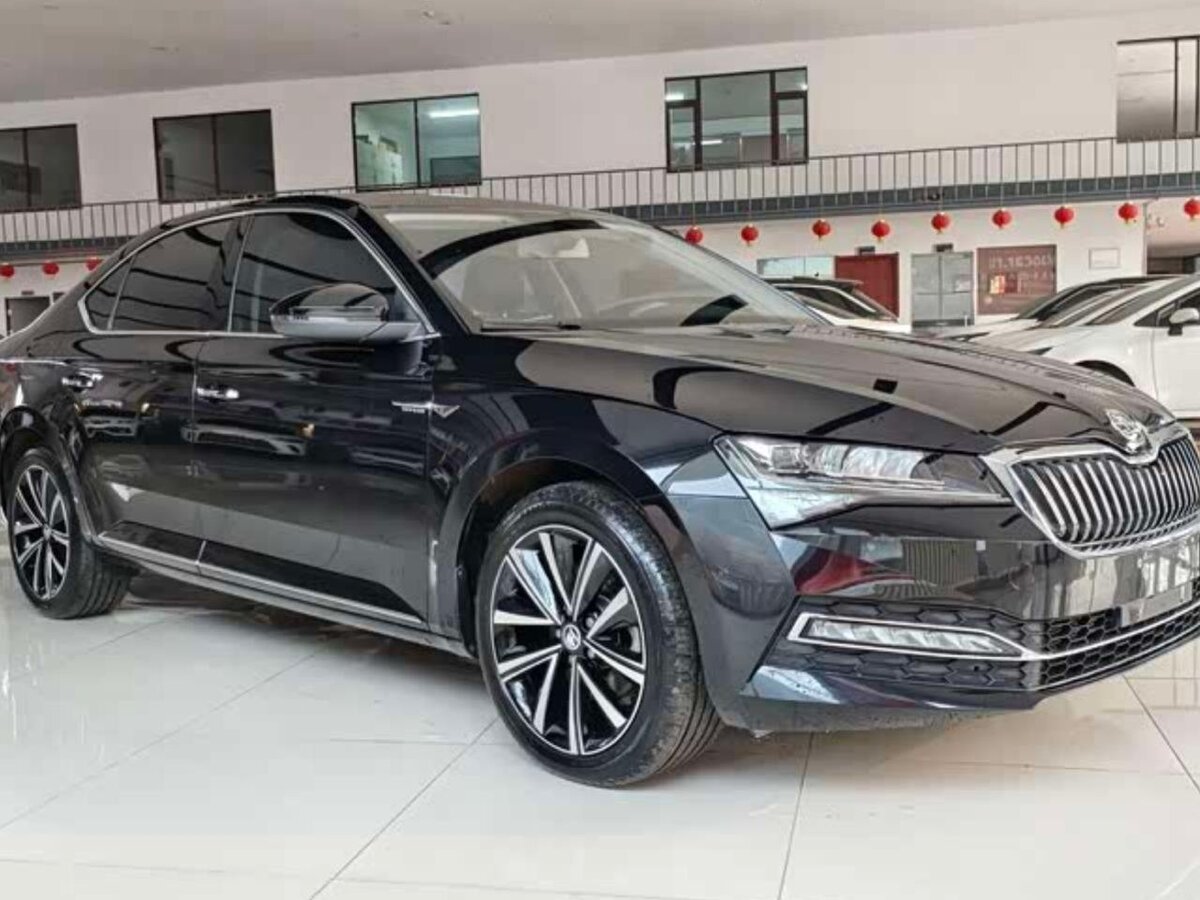 Skoda Superb III Рестайлинг