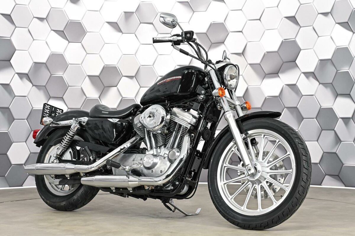 Harley-Davidson Sportster 883