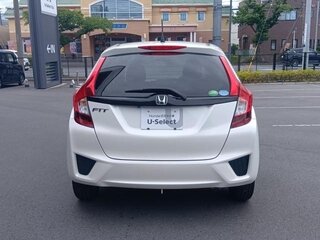 2015 Honda Fit III, белый, 650000 рублей, вид 4