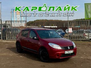 2013 Renault Sandero I, красный, 499000 рублей, вид 1