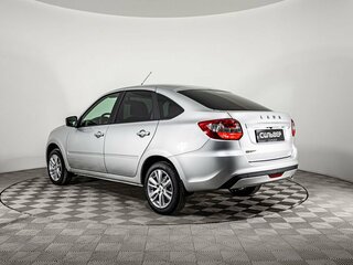 2026 Lada (ВАЗ) Granta I Рестайлинг, серебристый, 1151000 рублей, вид 2