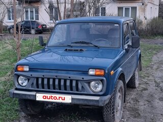 2001 Lada (ВАЗ) 2121 (4x4) I Рестайлинг, синий, 130000 рублей, вид 1