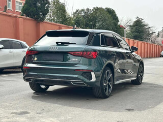 2022 Audi A3 Sportback 35 TFSI IV (8Y), серый, 1511003 рублей, вид 4