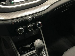 2026 Lada (ВАЗ) Vesta I Рестайлинг (NG), белый, 1680000 рублей, вид 1