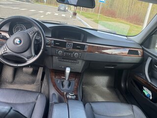 2010 BMW 3 серии 320i V (E90/E91/E92/E93) Рестайлинг, чёрный, 1150000 рублей, вид 5