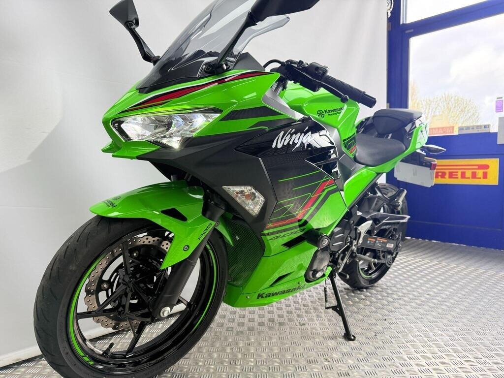 Kawasaki Ninja 400