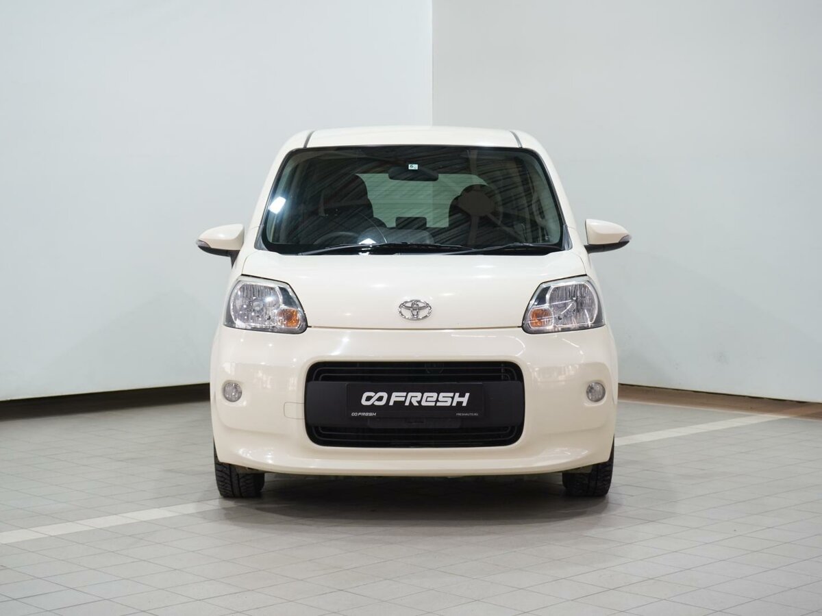 Toyota Porte II