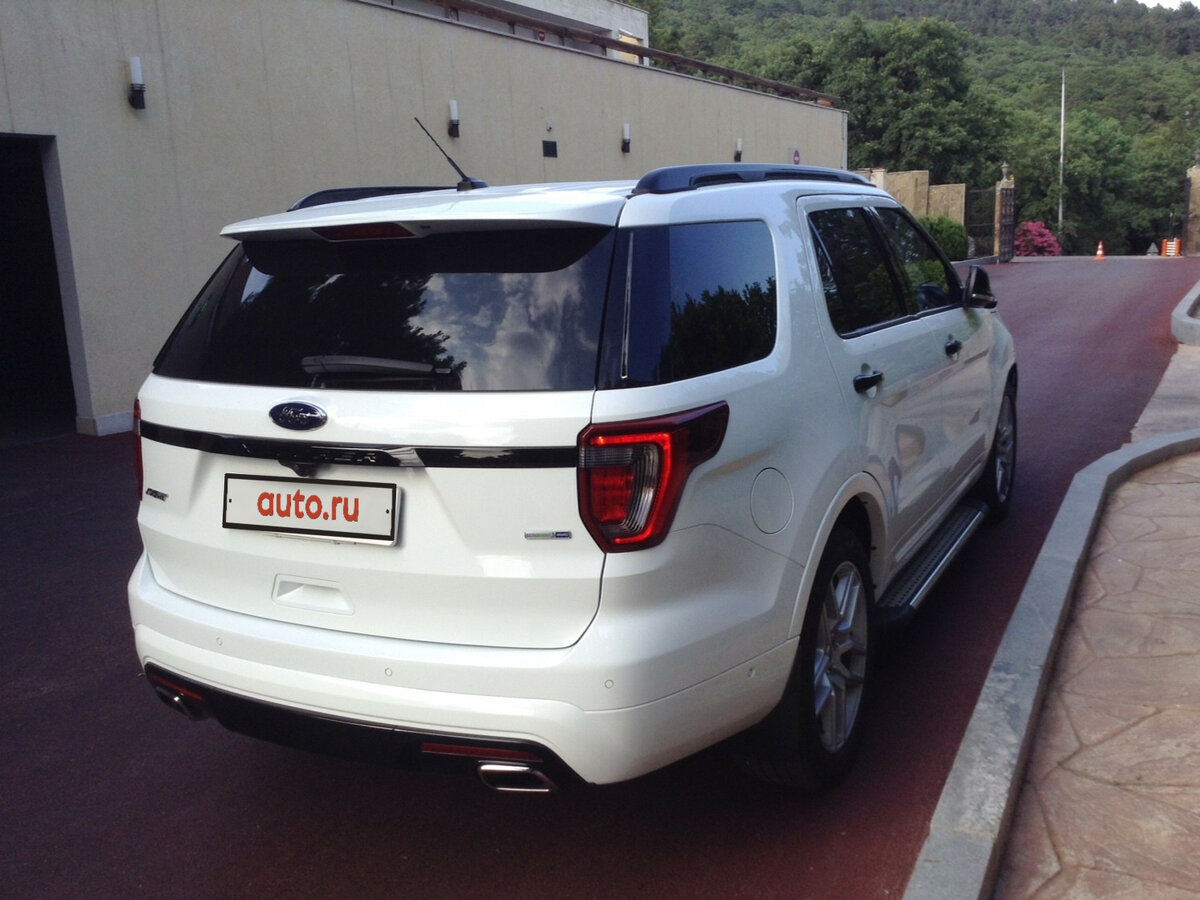 Ford Explorer Sport 345 л с