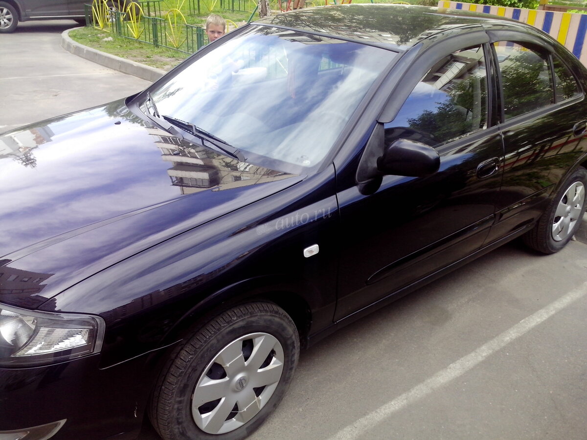 Nissan Almera Classic черная