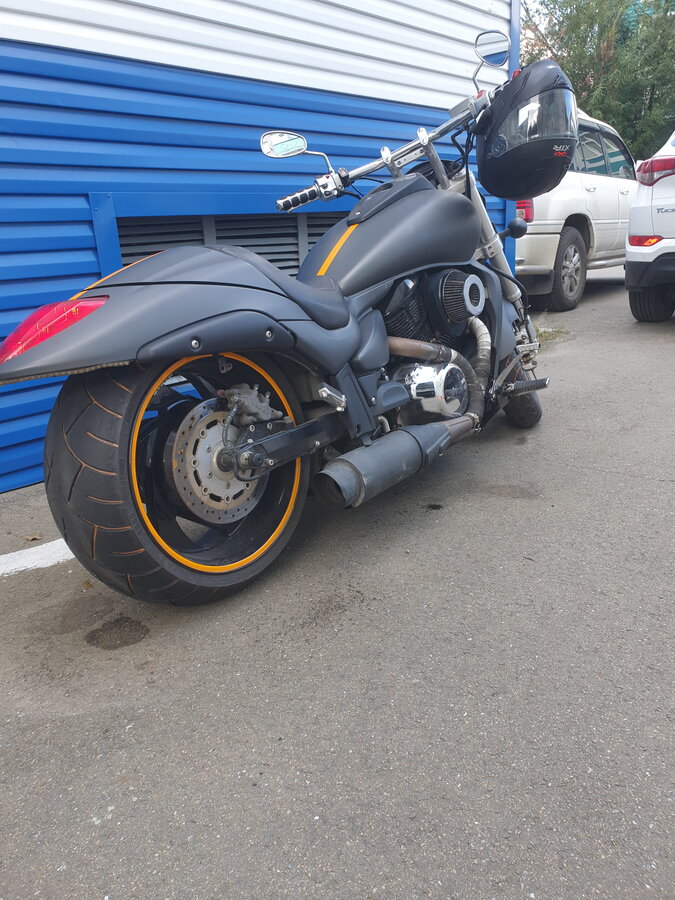 Suzuki бульвар м109r