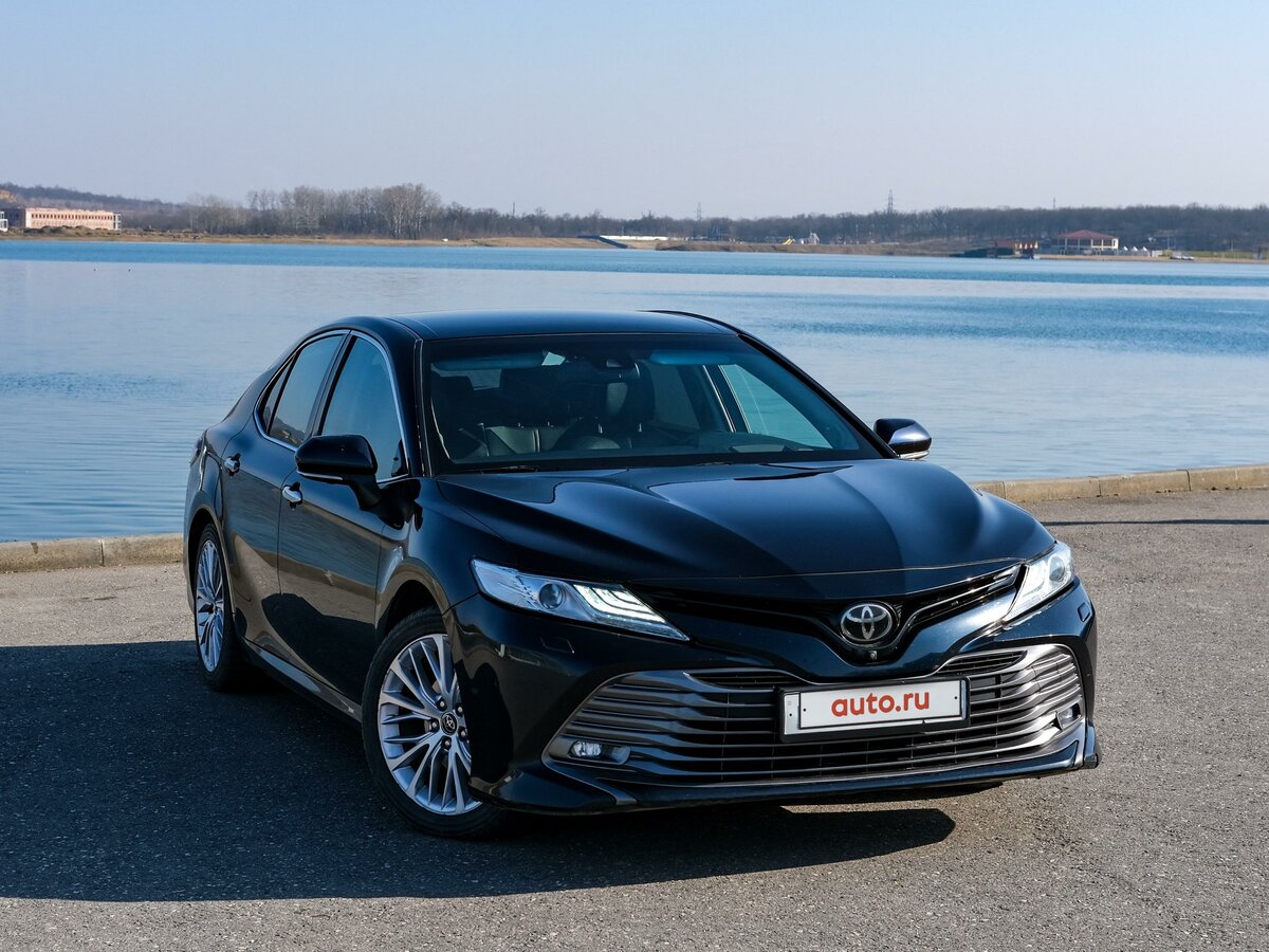 Купить б/у Toyota Camry VIII (XV70) 3.5 AT (249 л.с.) бензин автомат в ...