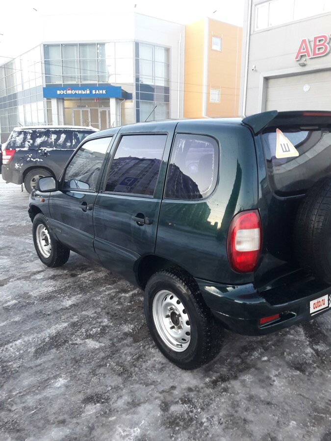 Chevrolet niva 2004
