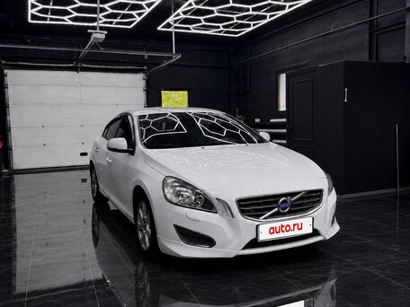 2013 Volvo S60 II, белый, 990000 рублей, вид 1