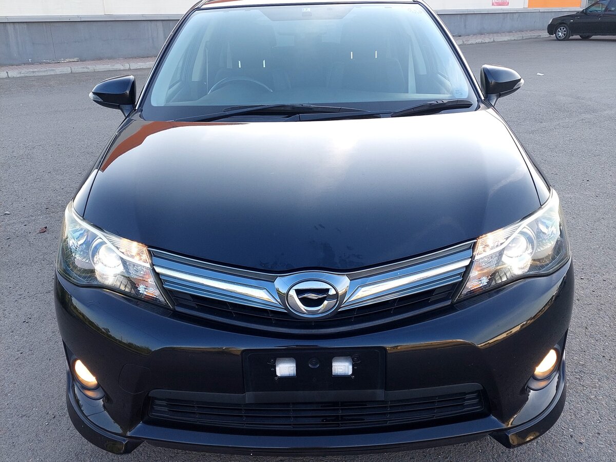 Toyota Corolla XI e160 e170 Fielder