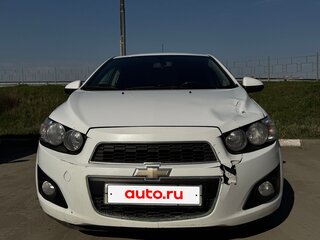 2012 Chevrolet Aveo II, белый, 405000 рублей, вид 1